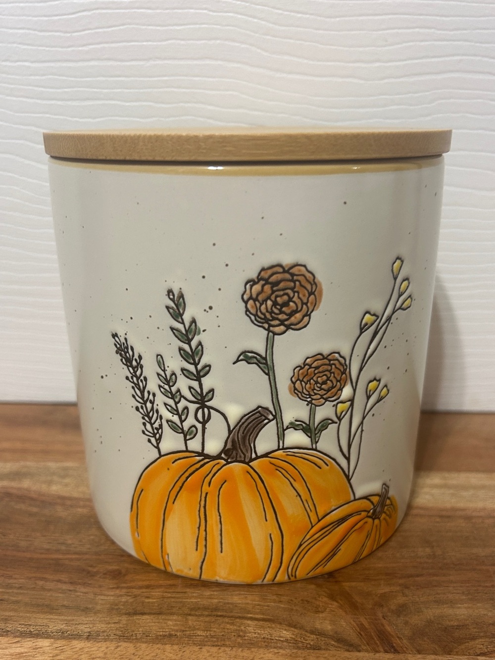 Spectrum Designz Fall Floral Pumpkin Canister Speckled Cream Wood Lid 5” NEW